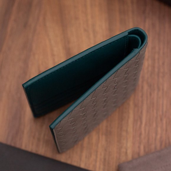 Bottega Veneta Intrecciato Woven Leather Bifold Wallet - Grey/Sky Blue - Picture 6 of 10